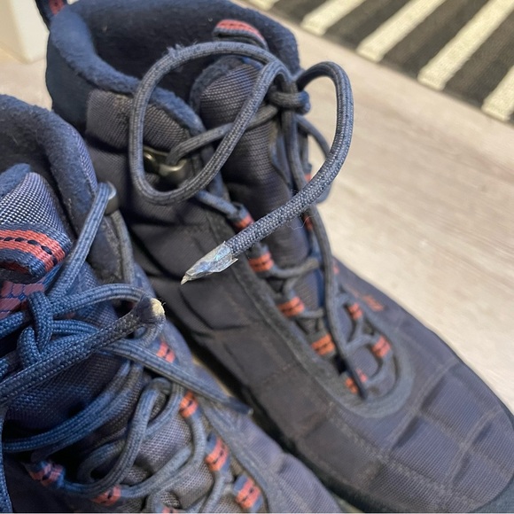 Columbia Firecamp Boots Waterproof Hiking Trail Blue Quilted Size 9 - Picture 2 of 9